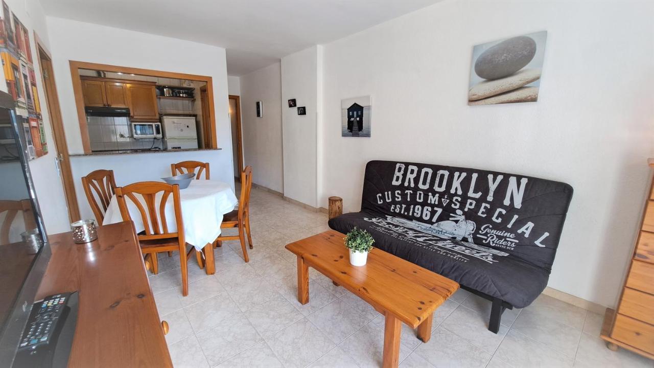 Apartamentos Navarra 07 Salou Bagian luar foto
