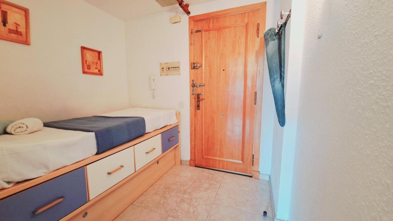 Apartamentos Navarra 07 Salou Bagian luar foto