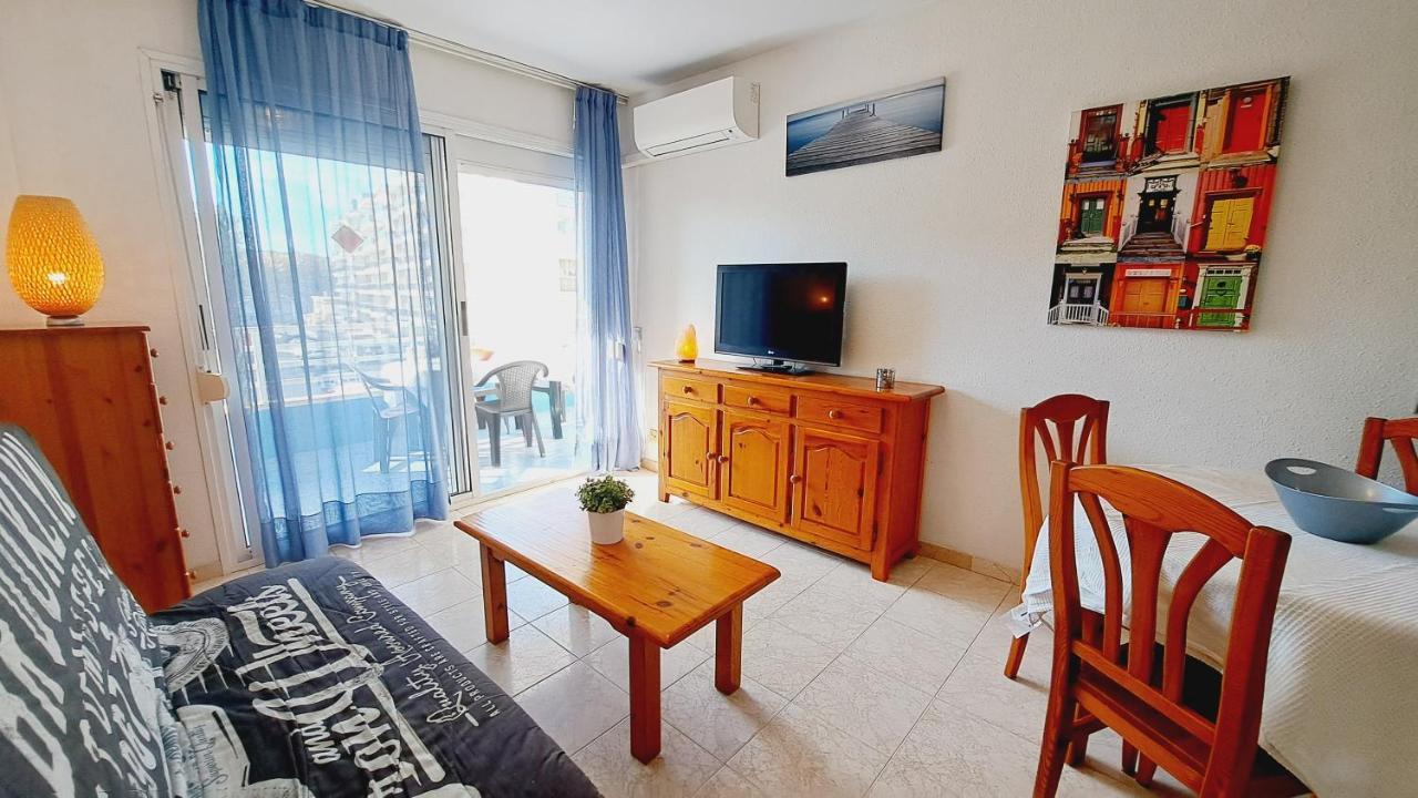 Apartamentos Navarra 07 Salou Bagian luar foto